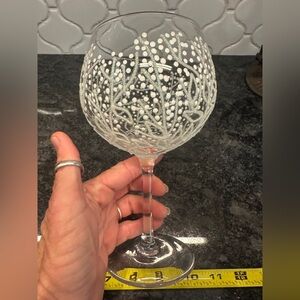Handpainted white glitter branches 24oz large wine glass